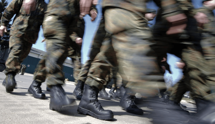 Alman ordusunda 13 yılın rekoru: Asker sayısı 186 bini aştı