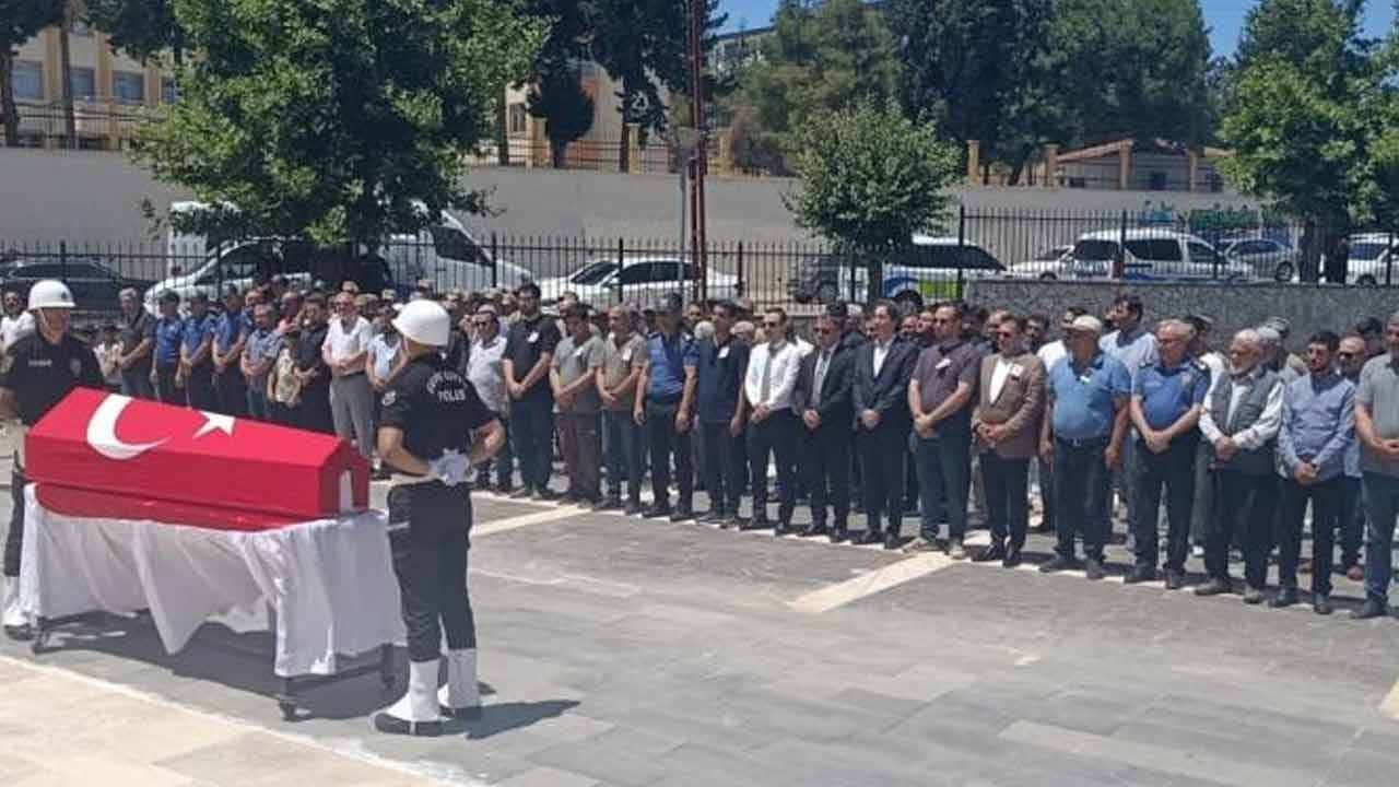 Ameliyat sonrası vefat eden polis memuru için tören