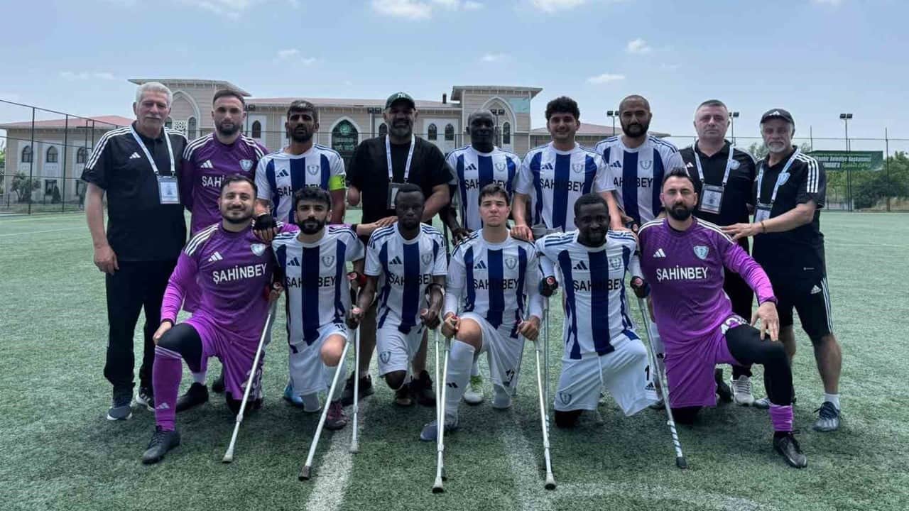 Ampute Futbol Süper Ligi'nde şampiyon belli oldu