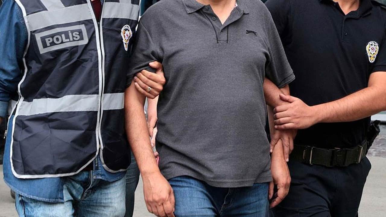 Ankara merkezli 6 ilde FETÖ operasyonu: 21 şahıs paketlendi