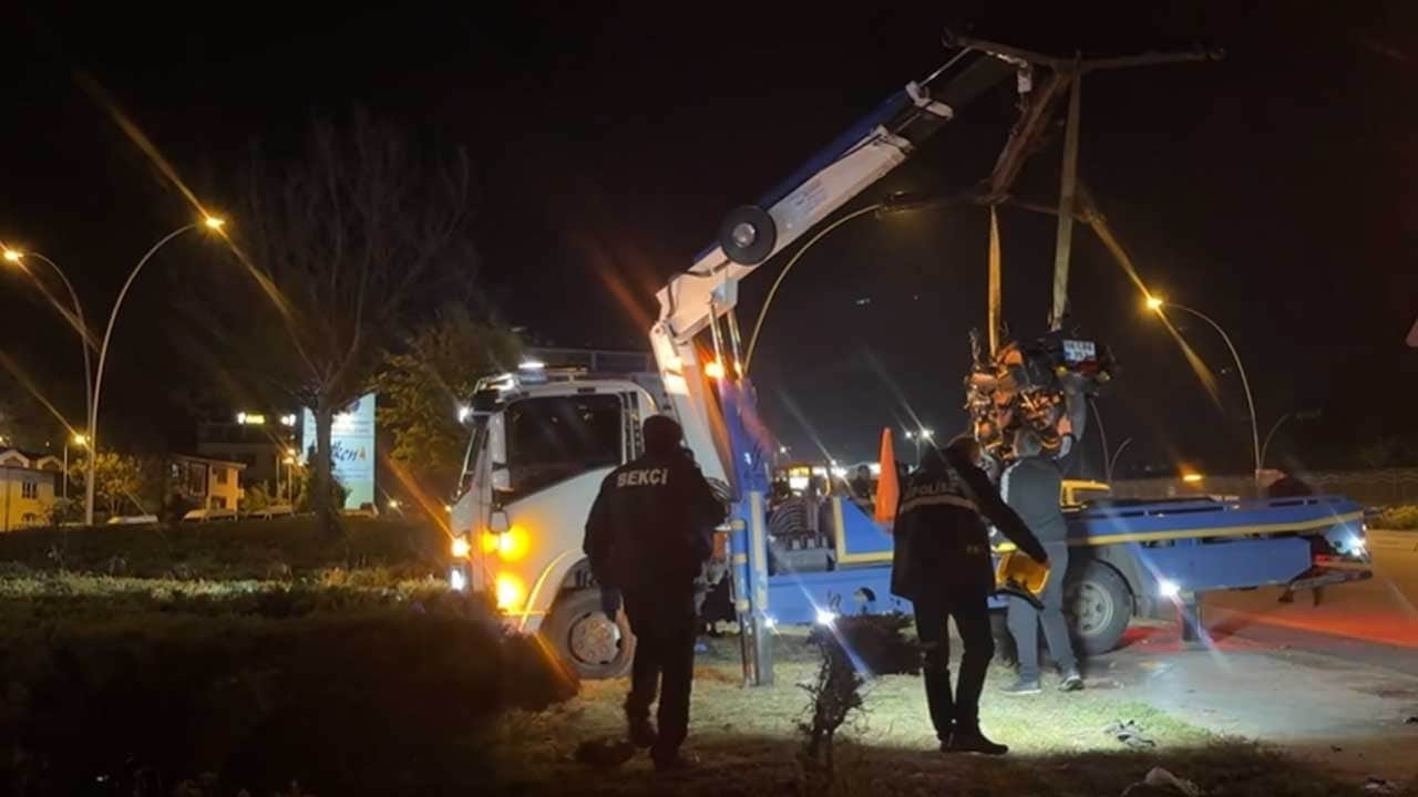 Ankara'da feci kaza! Motosikletin sürücüsü yaşamını yitirdi