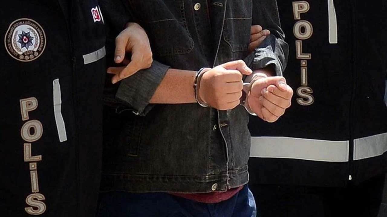 Ankara’da iki sosyal medya fenomenine gözaltı
