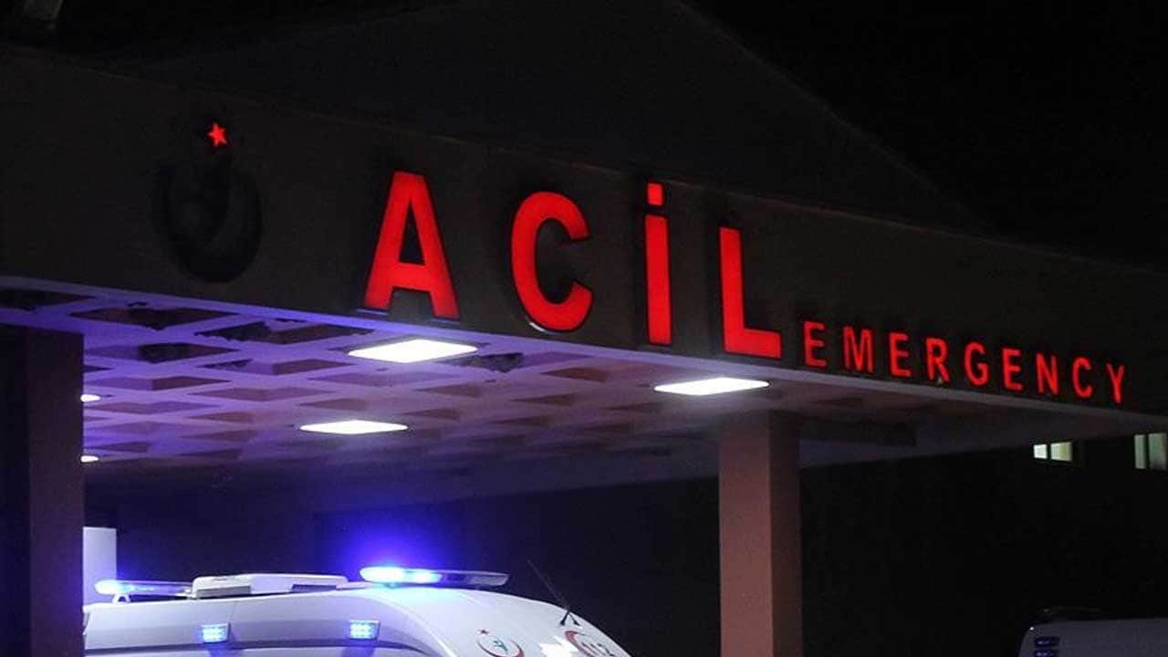 Annesine kızıp daireyi ateşe verdi! 10 kişi dumandan etkilendi