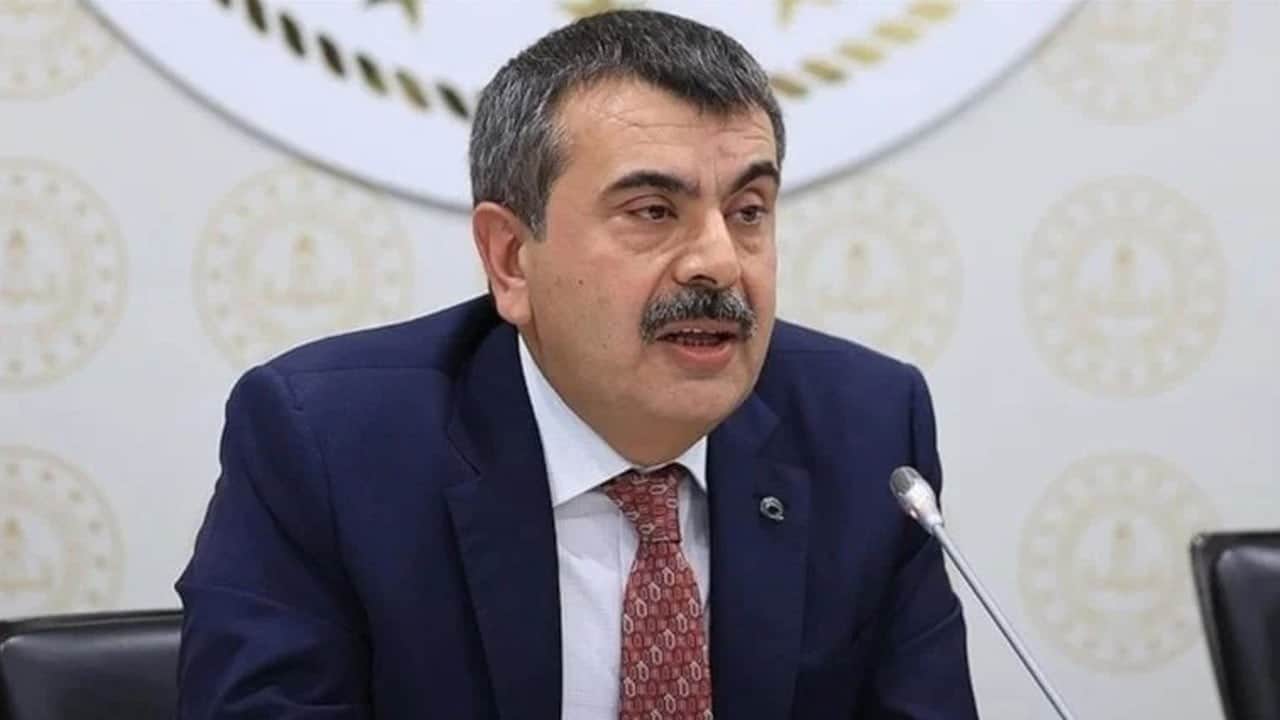 Ara tatiller kalkacak mı? Bakan Tekin açıkladı