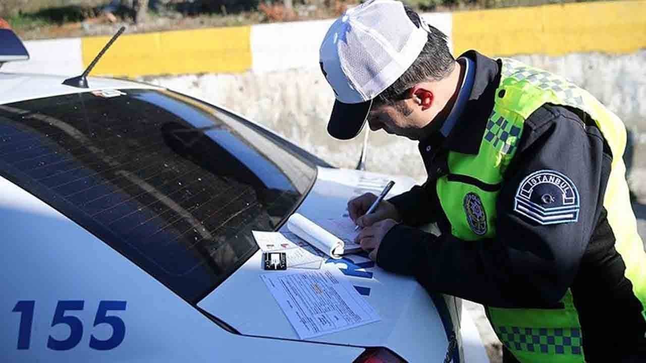 Araçlarda ekipman şartı genişledi: Eksik olana ağır kusur ve ceza