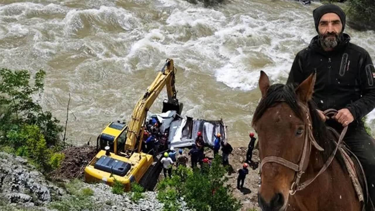 Artvin'de 14 gün önce babasıyla birlikte dereye uçmuşlardı! Kayıp şahıslardan oğulun cansız bedeni bulundu