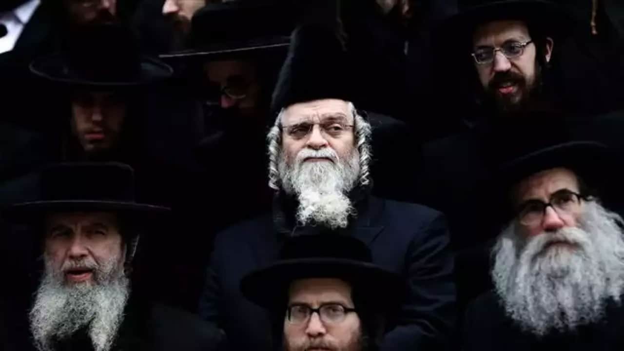 "Askere gitmeyeceğiz" diyerek polisle çatıştılar