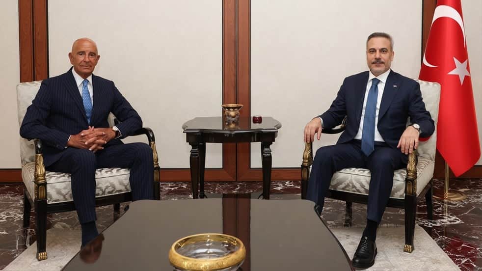 Bakan Fidan zirve öncesi ABD Büyükelçisi Barrack'ı kabul etti