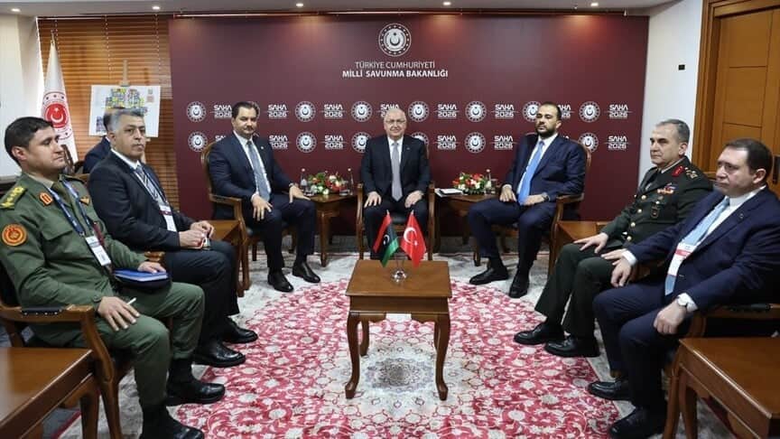 Bakan Güler, Libyalı askeri yetkililerle görüştü