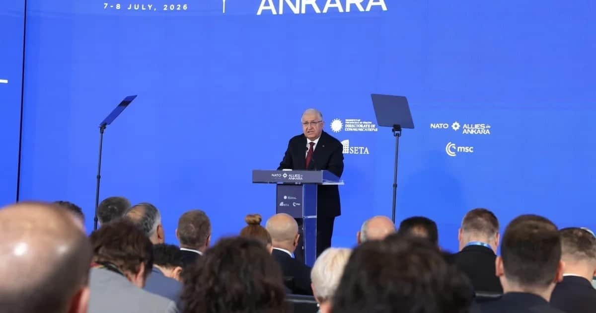Bakan Güler: Türkiye NATO'nun 2'ncı büyük ordusu, 50 askeri gemi inşa ediliyor