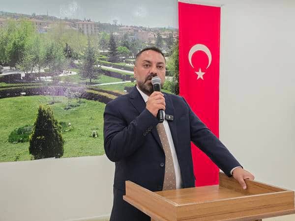 Başkan Ekinci, vatandaşlarla bayramlaştı