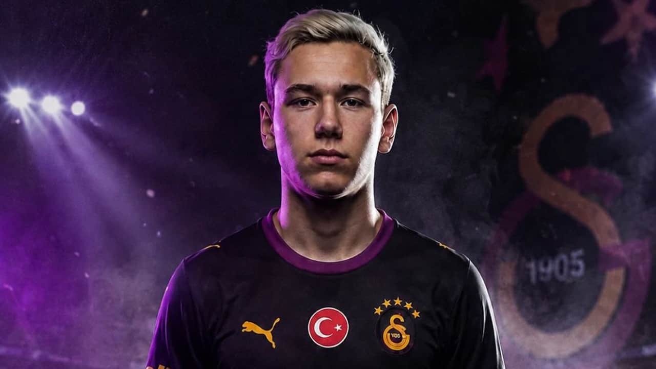 Batrakov yola çıktı resmen geliyor! 'Galatasaray'a transfer olacağım'