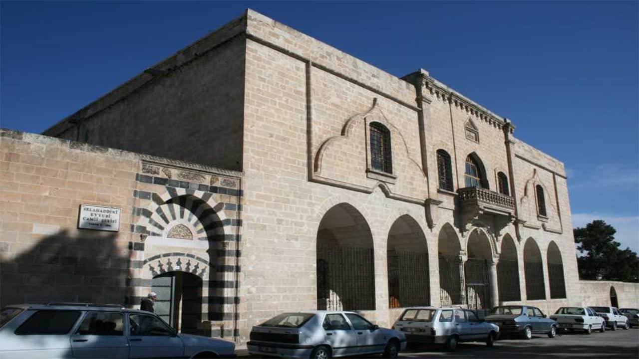 Bayramın ilk günü 3 cami birden ibadete açılacak