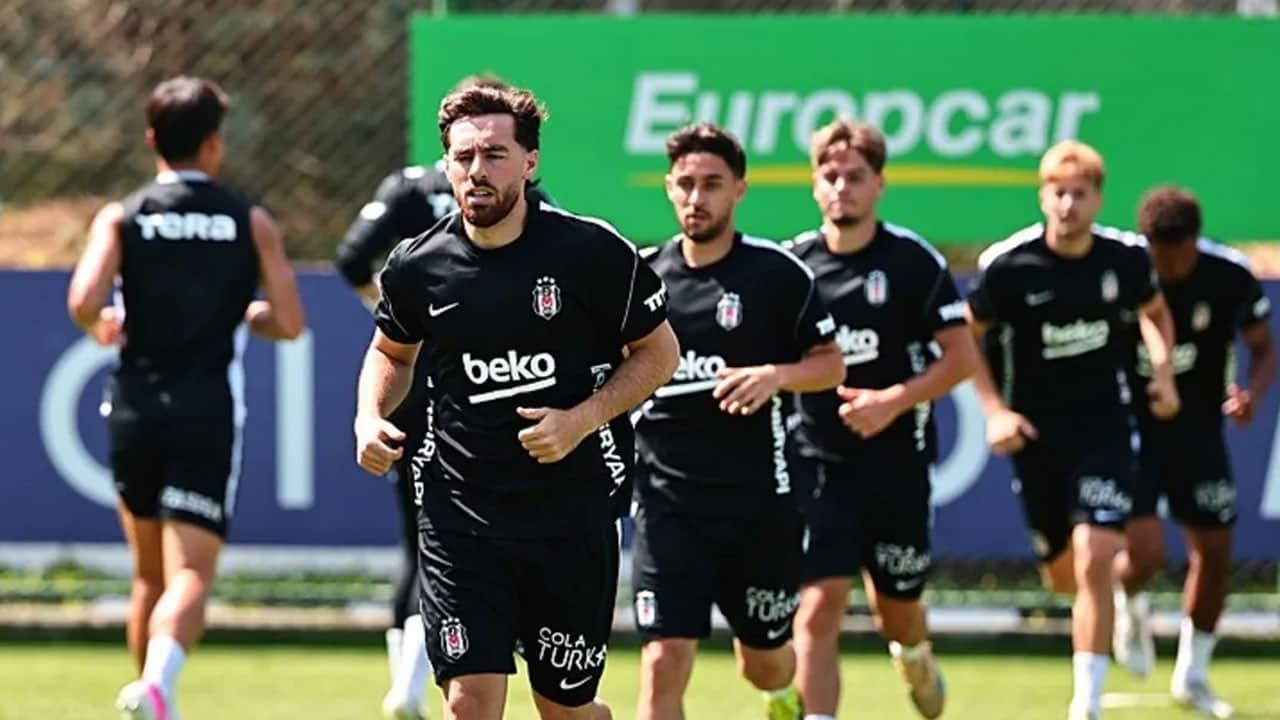 Beşiktaş, Midtjylland maçı hazırlıklarına devam ediyor
