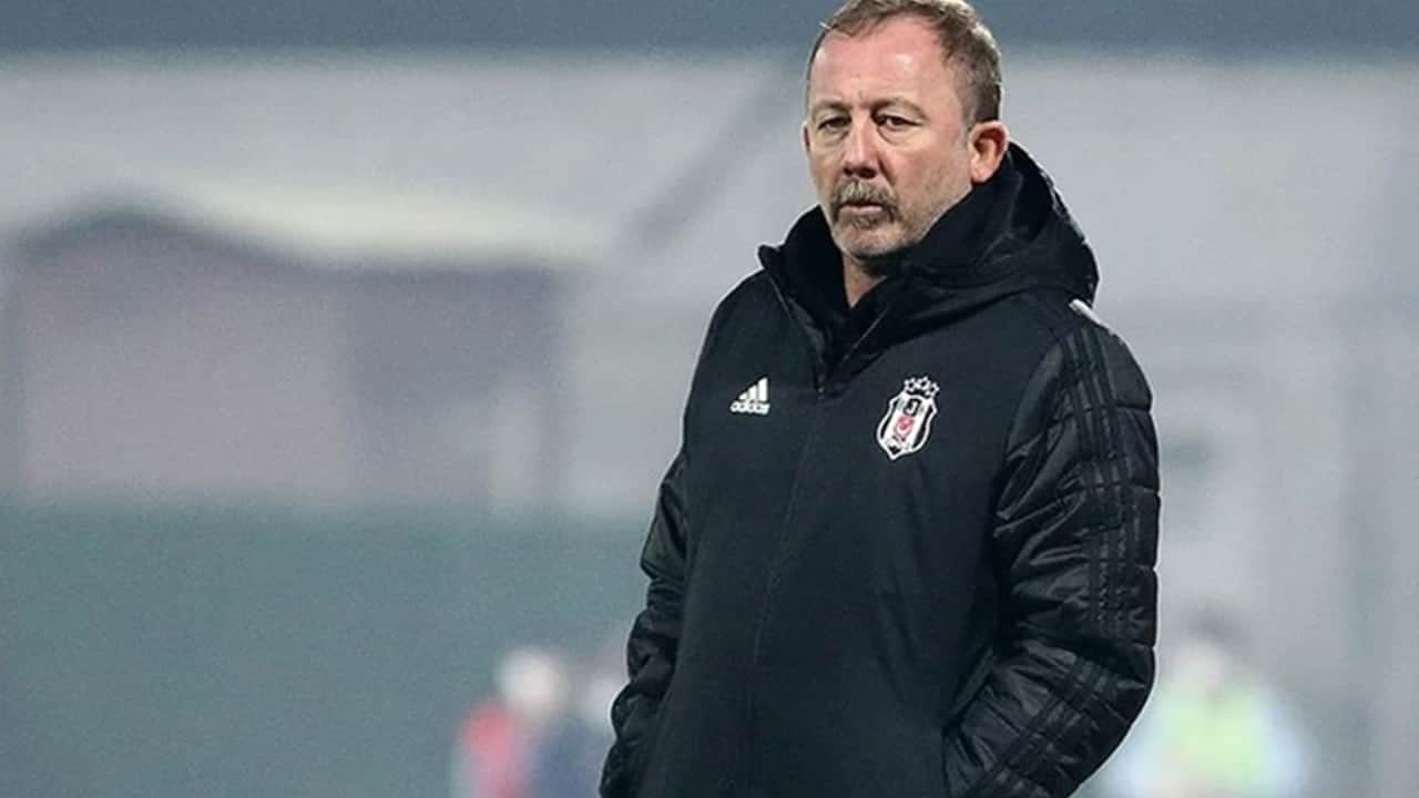 Beşiktaş’ta hesap kesildi! Sergen Yalçın 5 ismin üstünü çizdi