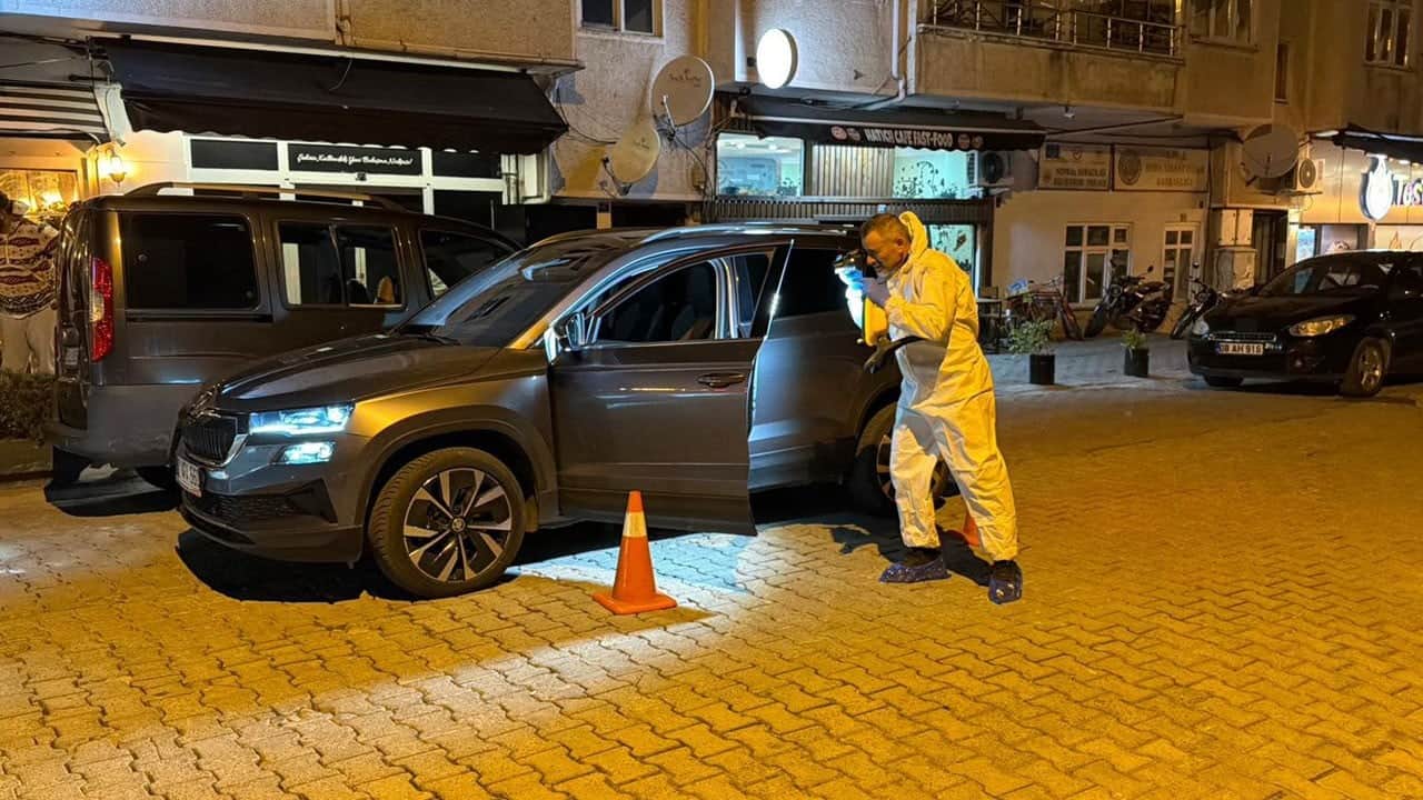 Bıçaklı saldırıya uğradı! Eski belediye başkan yardımcısı vefat etti