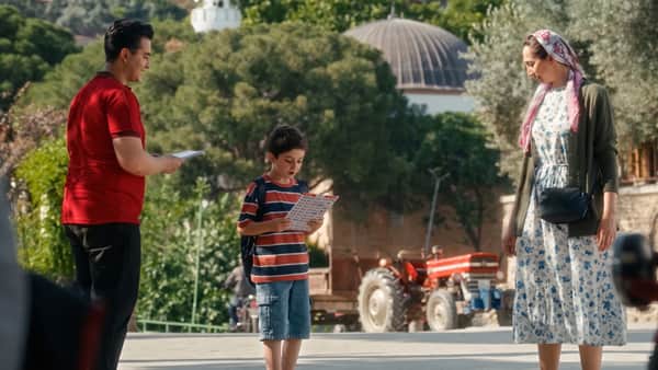 BİM’in Yeni Reklam Filmi Yayında: "Hayallerin Gerçek Olduğu Anlarda BİM Yanınızda"