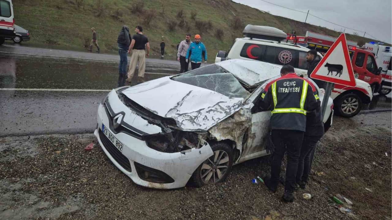 Bingöl’de trafik kazası : 1 ölü 2 yaralı