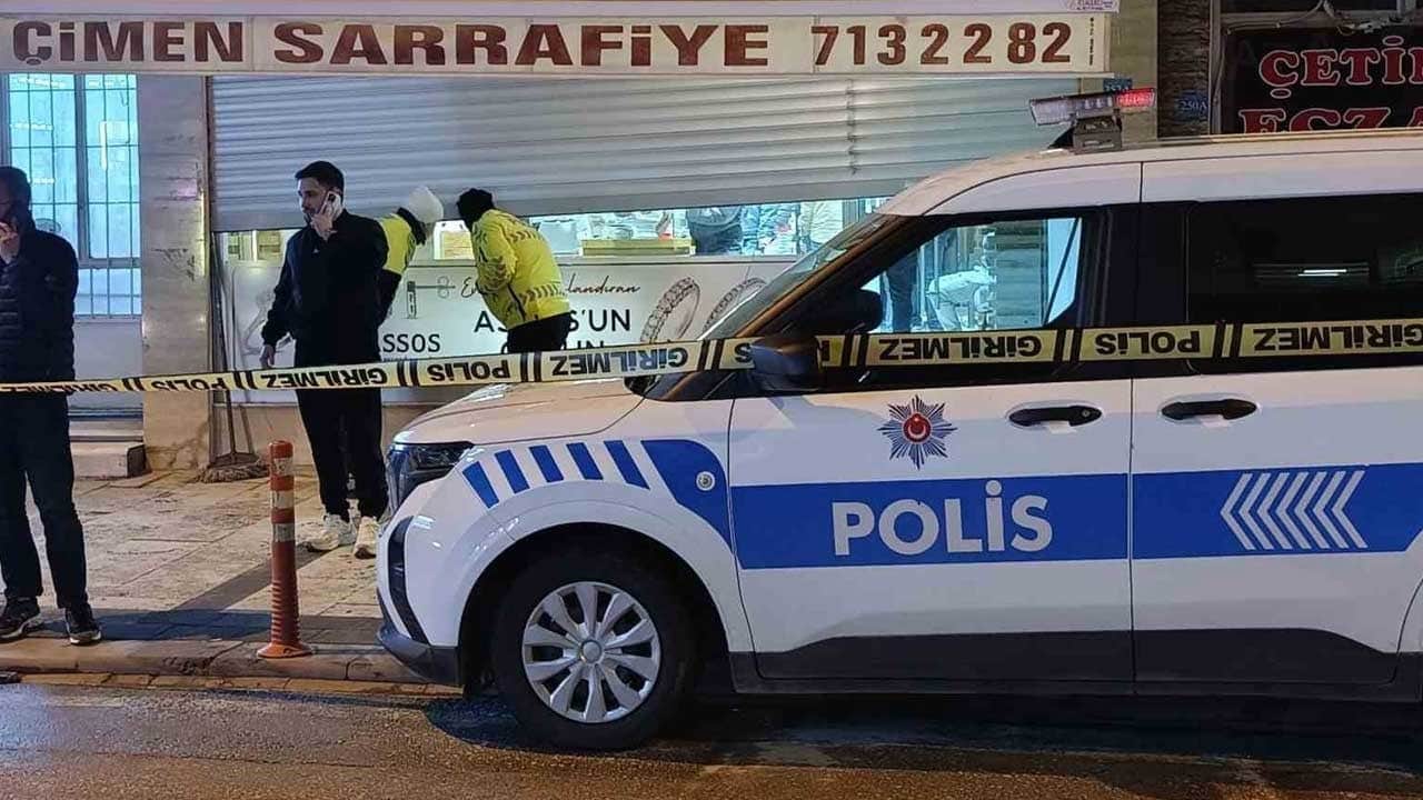 Bir dolandırıcılık olayı daha! Kuyumcu 100 kilogram altınla kaçtı