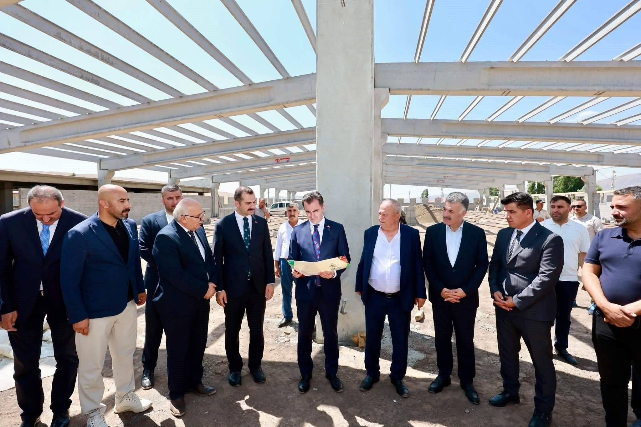 Bitlis Valisi Karakaya'dan Güroymak'ta istihdam hamlesine yakın takip