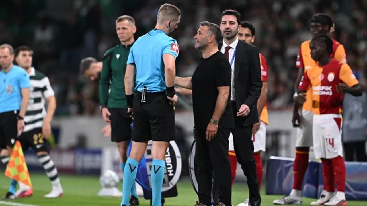 Bu nasıl hakem? Önce Fenerbahçe'yi, şimdi de Galatasaray'ı doğradı