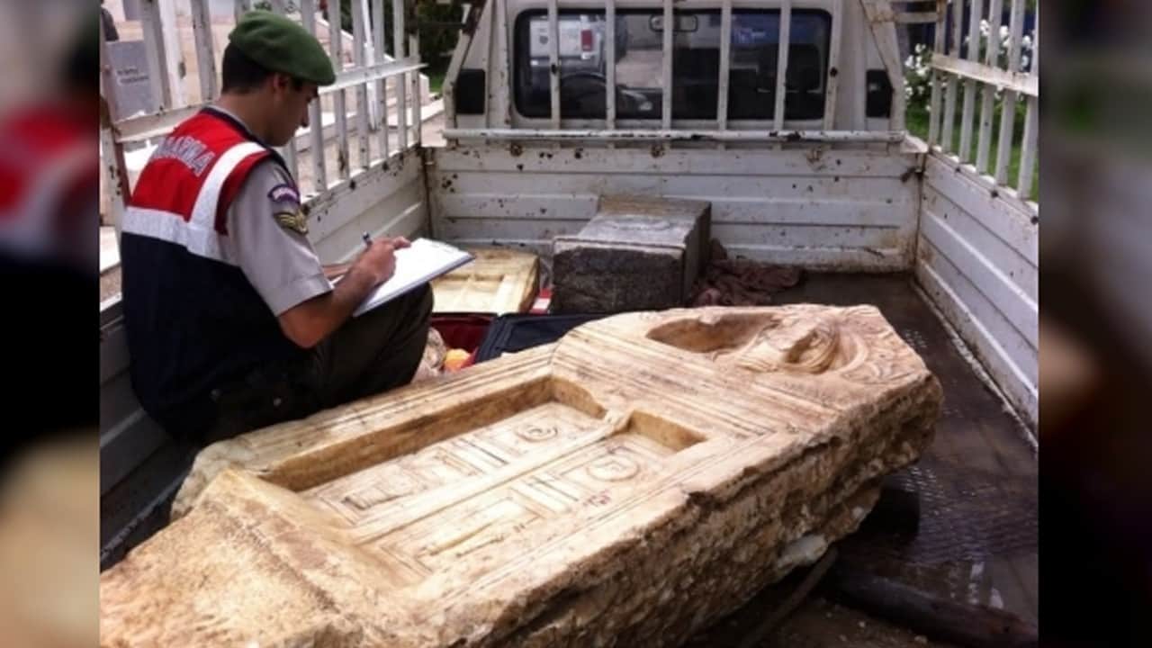 Bursa'da operasyon: Tapınakları hedef alan 3 kişi gözaltına alındı! 