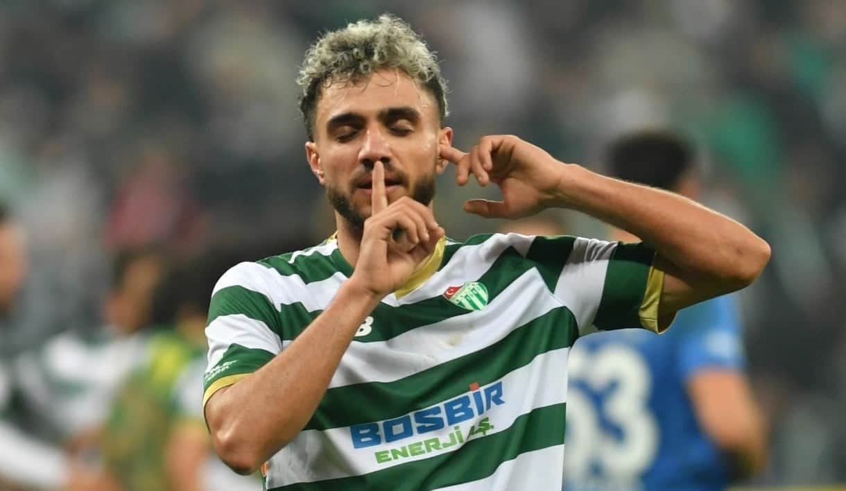 Bursaspor zirvede yalnızlaştı