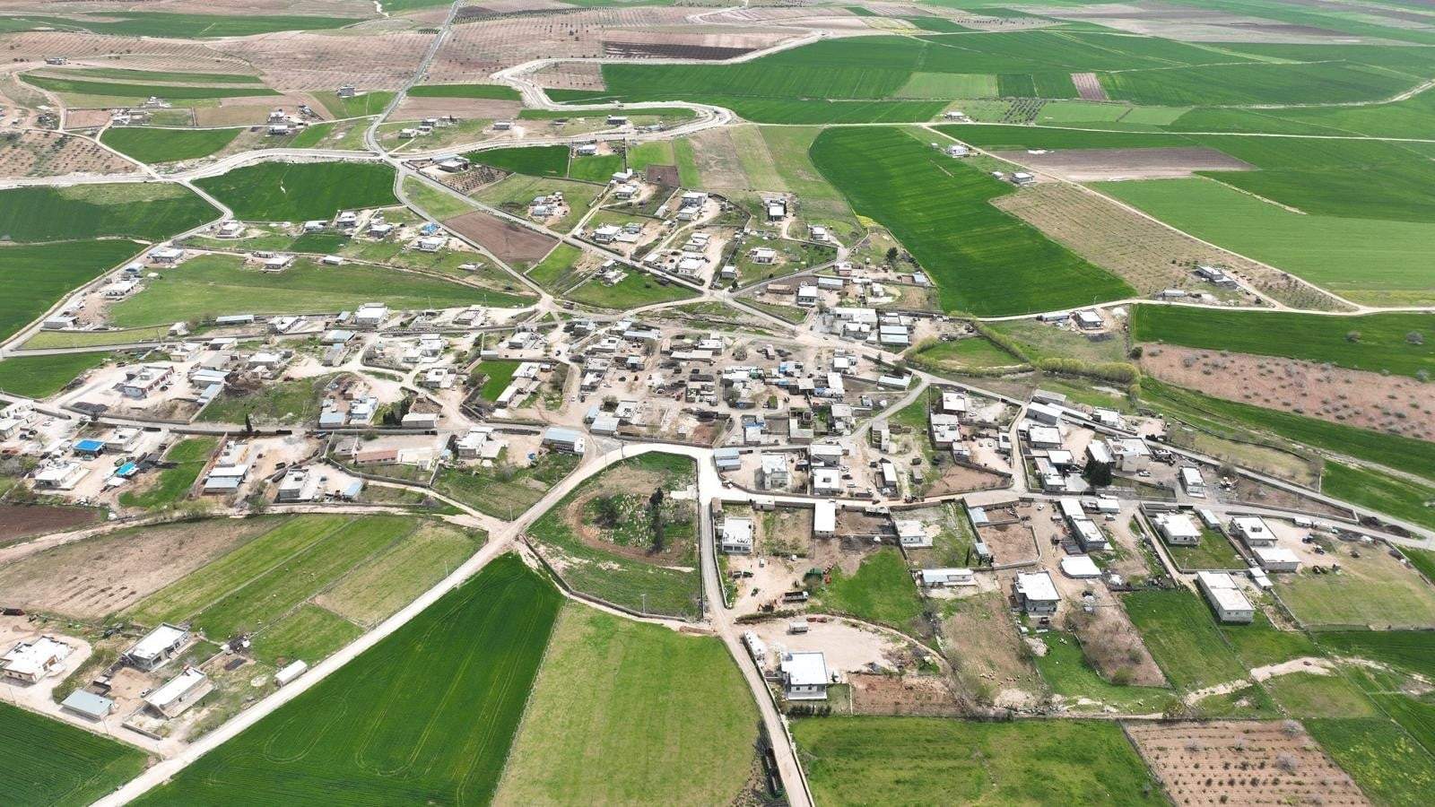 Büyükşehir'den kırsalda konforlu ulaşım için yoğun mesai