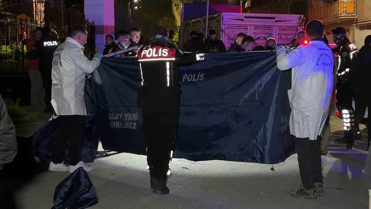 Cami önünde korkunç olay! Başından vurulmuş halde ölü bulundu
