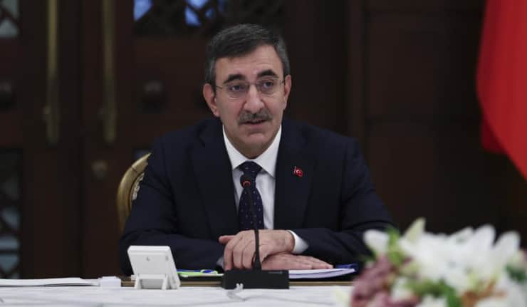 Cevdet Yılmaz zafer kazanan KKTC milli takımını tebrik etti