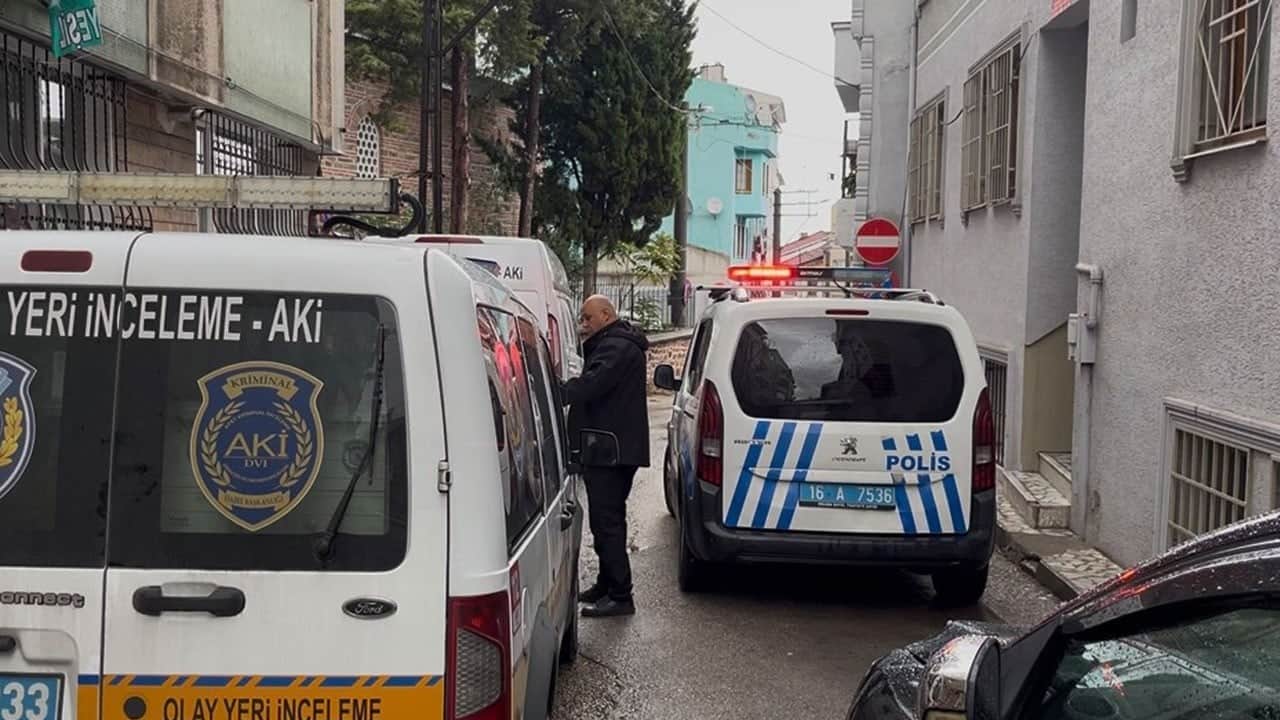 Cezaevinden izinli çıkan 3 arkadaşın gecesi ölümle bitti: 2 kişi gözaltında