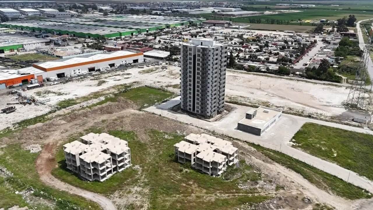 CHP'nin konut fiyaskosu! 10 yılda 1 blok bitiremediler