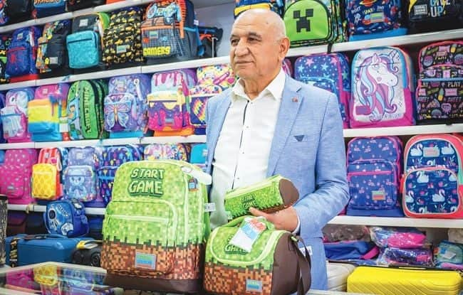 Çocukların tercihi renkli okul çantaları