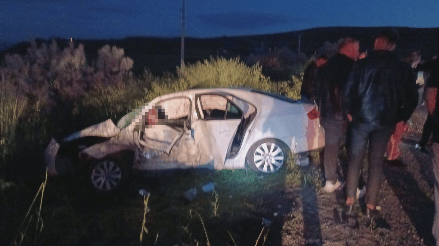 Çorum'da iki otomobil çarpıştı: 1 ölü, 6 yaralı
