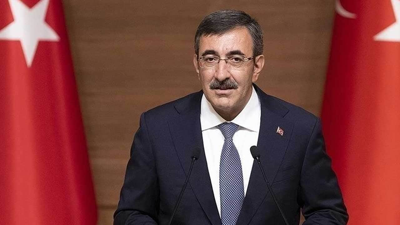 Cumhurbaşkanı Yardımcısı Cevdet Yılmaz 'hayırlı olsun' diyerek duyurdu