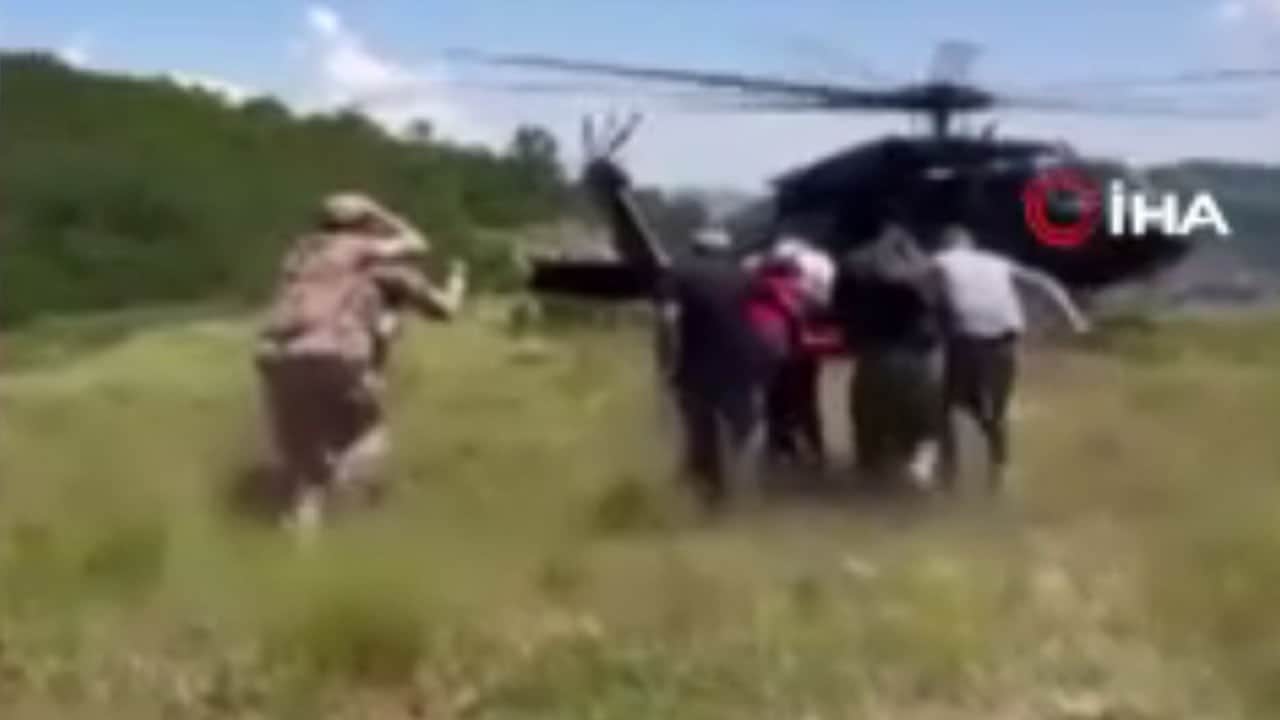 Dağda engerek yılanı ısırdı, askeri helikopterle kurtarıldı