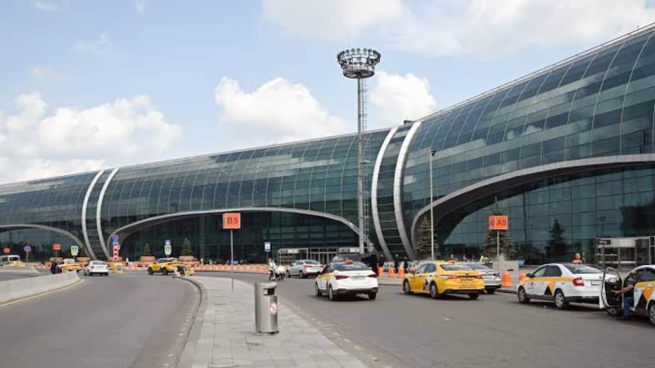 Dev havalimanı yeniden satışta: İlk ihalede alıcı çıkmadı, fiyat yarıya düşürüldü