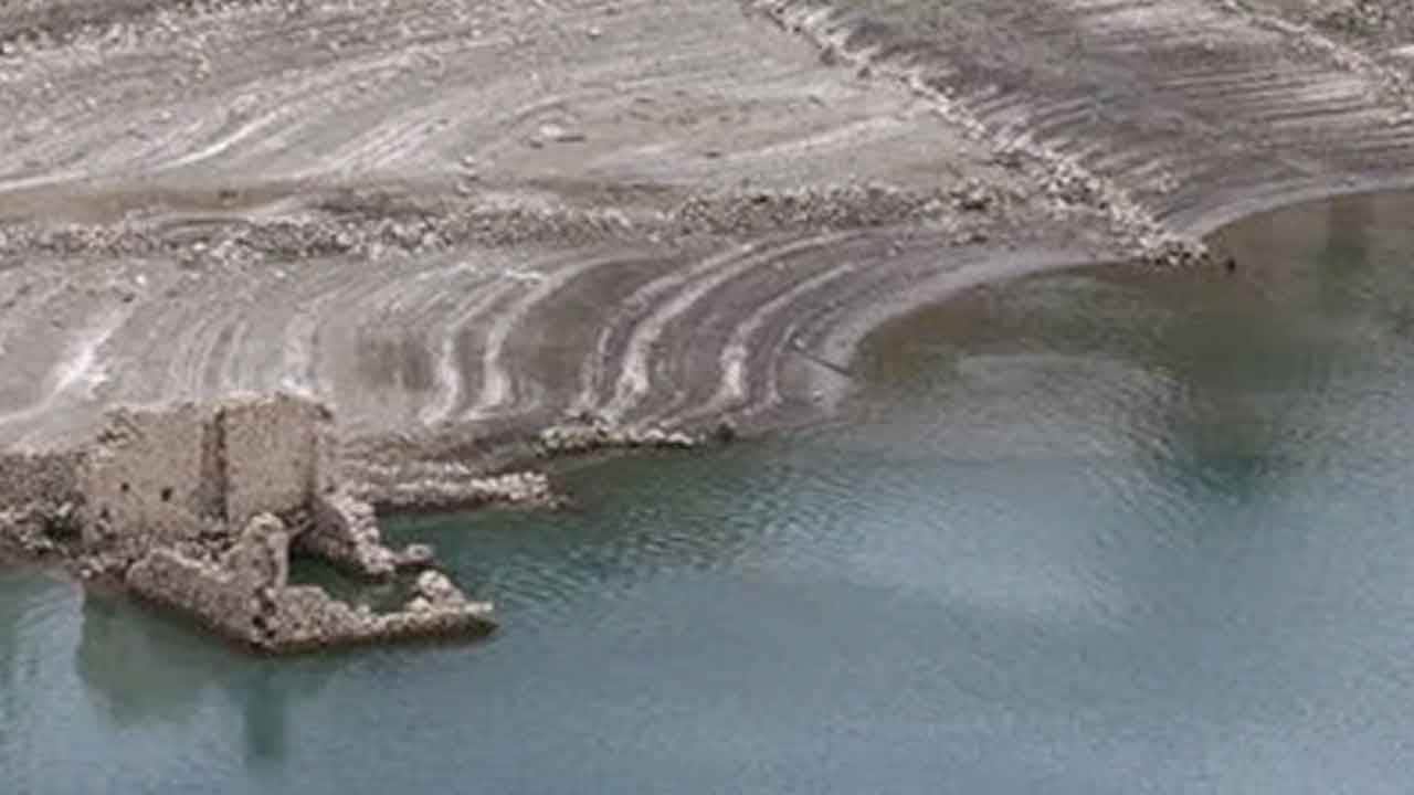 Ege’de tehlike büyüyor! Yunanistan’da tam 12 adada olağanüstü hal ilan edildi!