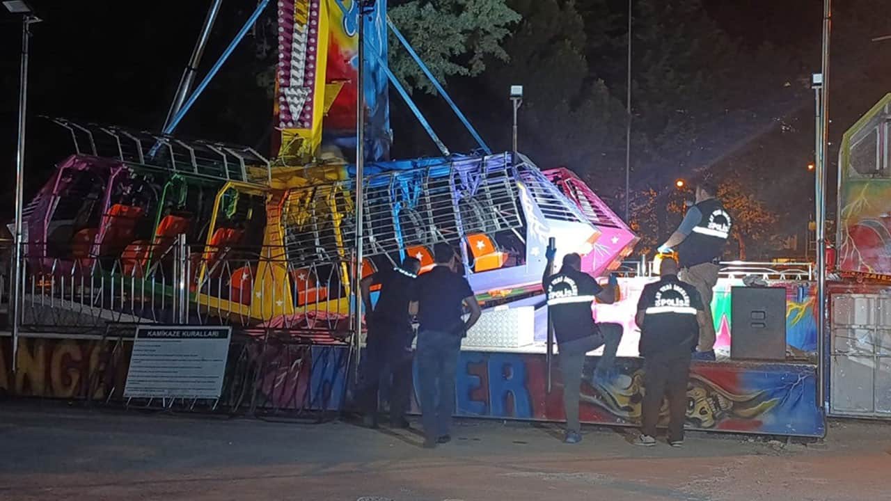 Ekmek parası için gitmişti... Lunaparkta feci ölüm