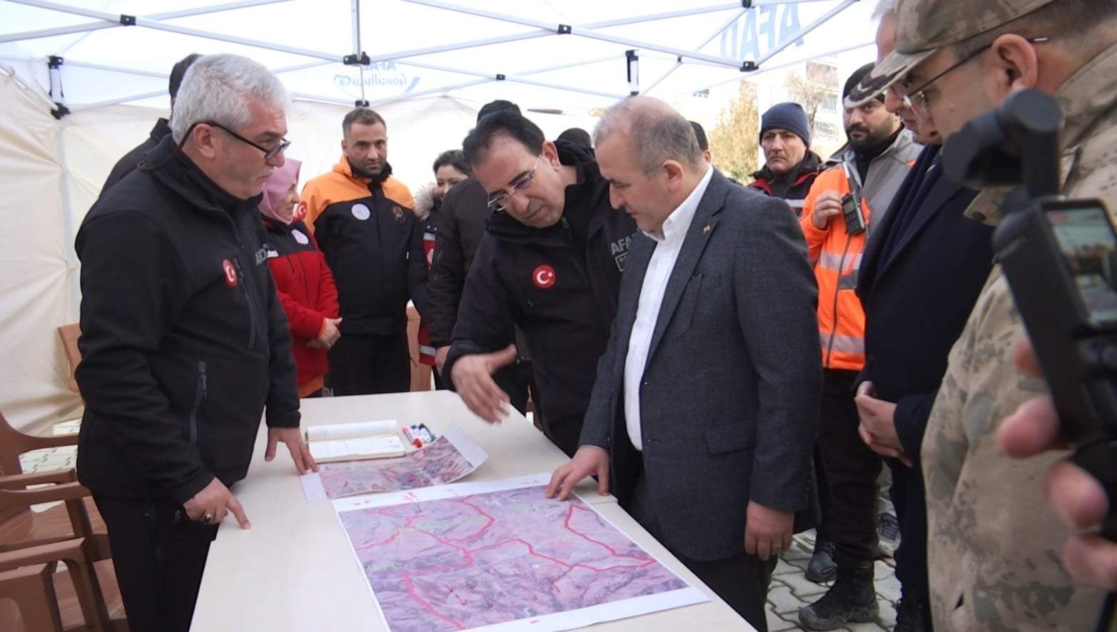 Elazığ'da 4 gündür kayıp; 103 kişiden oluşan ekip her yeri arıyor
