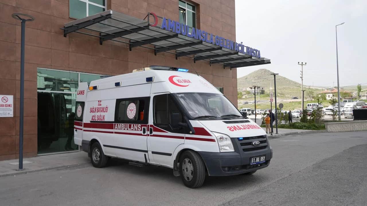 Elektrik direğinde çalışırken akıma kapıldı! 18 yaşındaki genç hayatını kaybetti