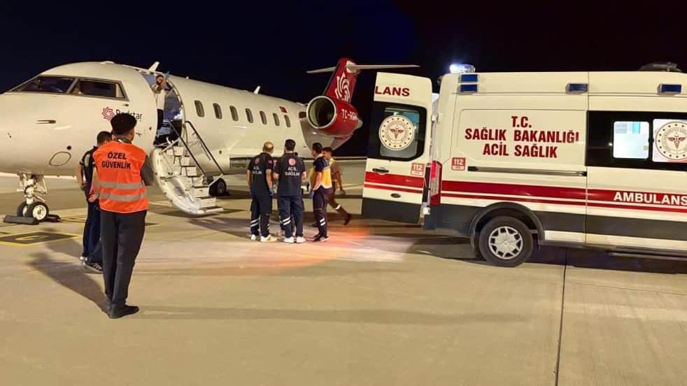 Endonezya'da kaza geçirmişti! O Türk vatandaşı ambulans uçakla Türkiye'ye getirildi