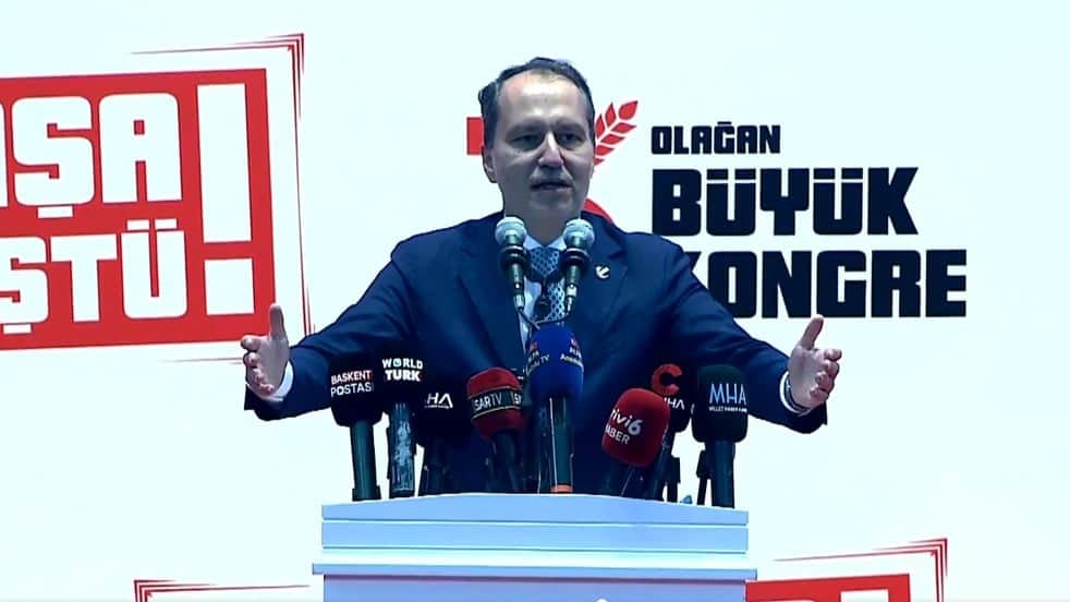 Erbakan: Yeniden büyük Türkiye'yi kuracağız