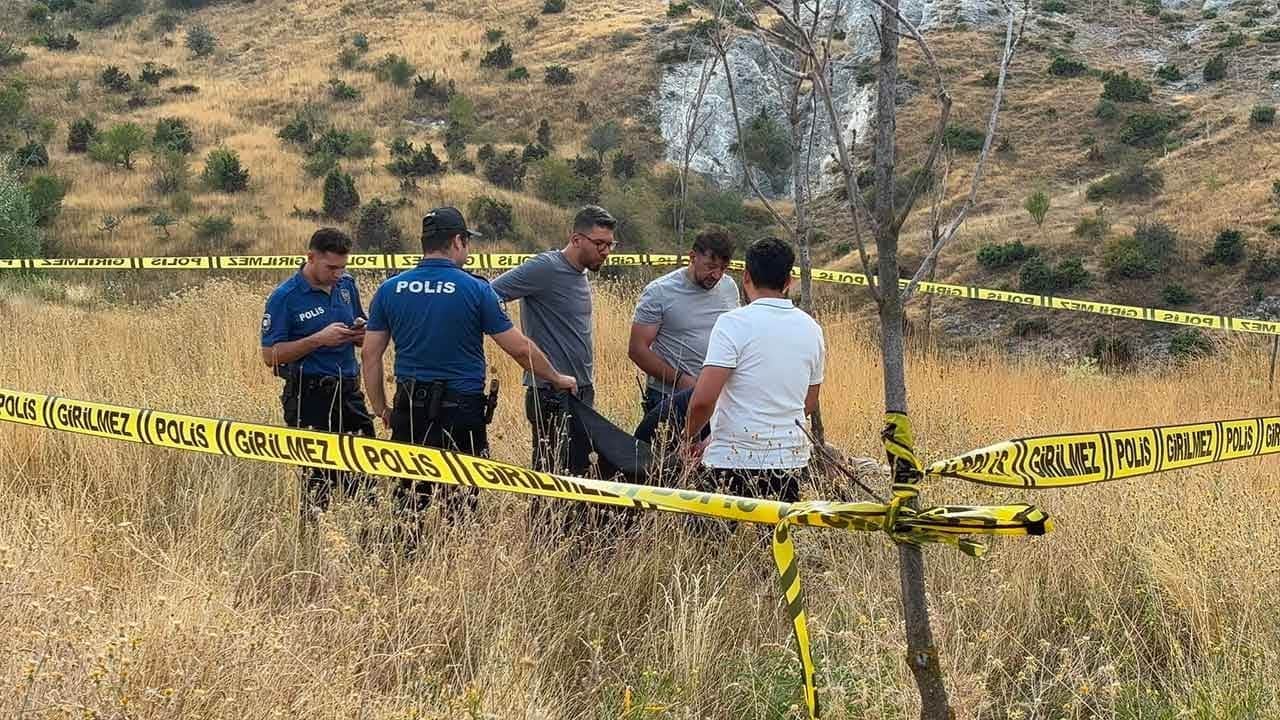 Evinden çıktıktan sonra kaybolmuştu! Kütahya’da yürek yakan ölüm: Yamaçta cansız bedeni bulundu!