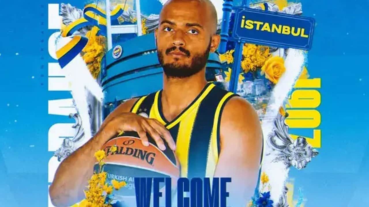 Fenerbahçe’den forvet takviyesi! Shavon Shields ile 2 yıllık imza