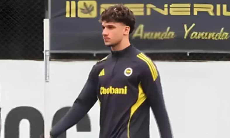 Fenerbahçe'den yılın çalımı! Çağrı Hakan Balta resmen imzayı attı, antrenmana çıktı