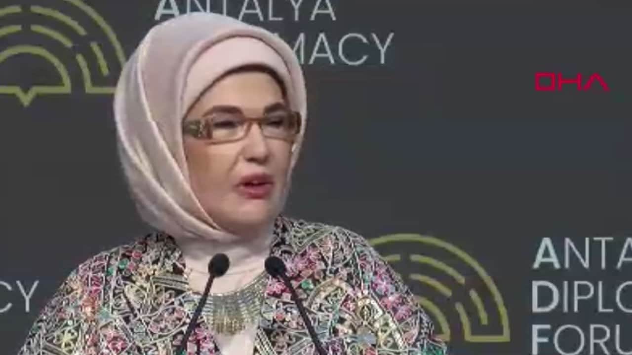 Filistinli çocukların eğitimi için Emine Erdoğan'dan önemli çağrı