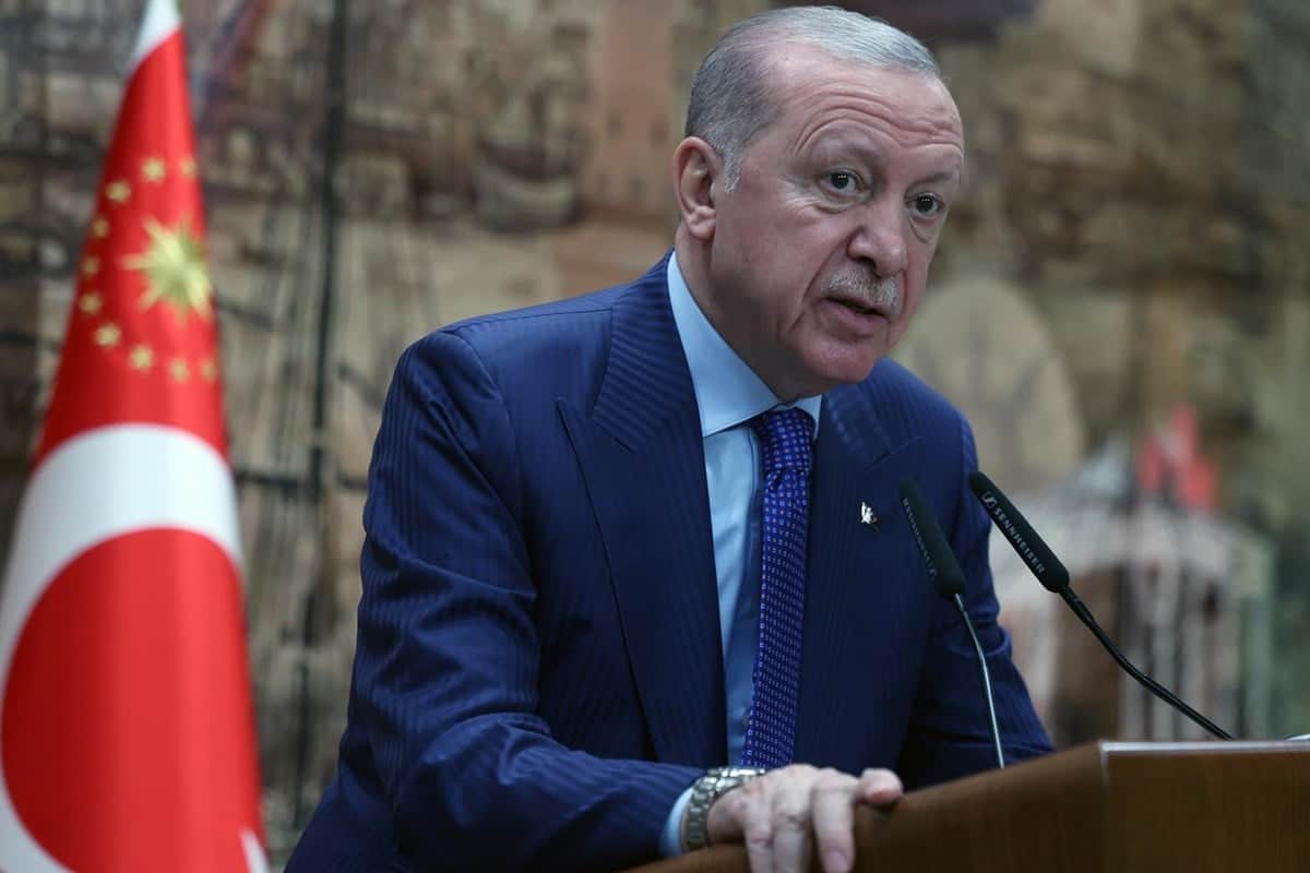 Fon vurgunu Beştepe'de masaya yatırıldı! Erdoğan'ın kurmaylarıyla yaptığı kritik zirveden flaş kararlar çıktı!