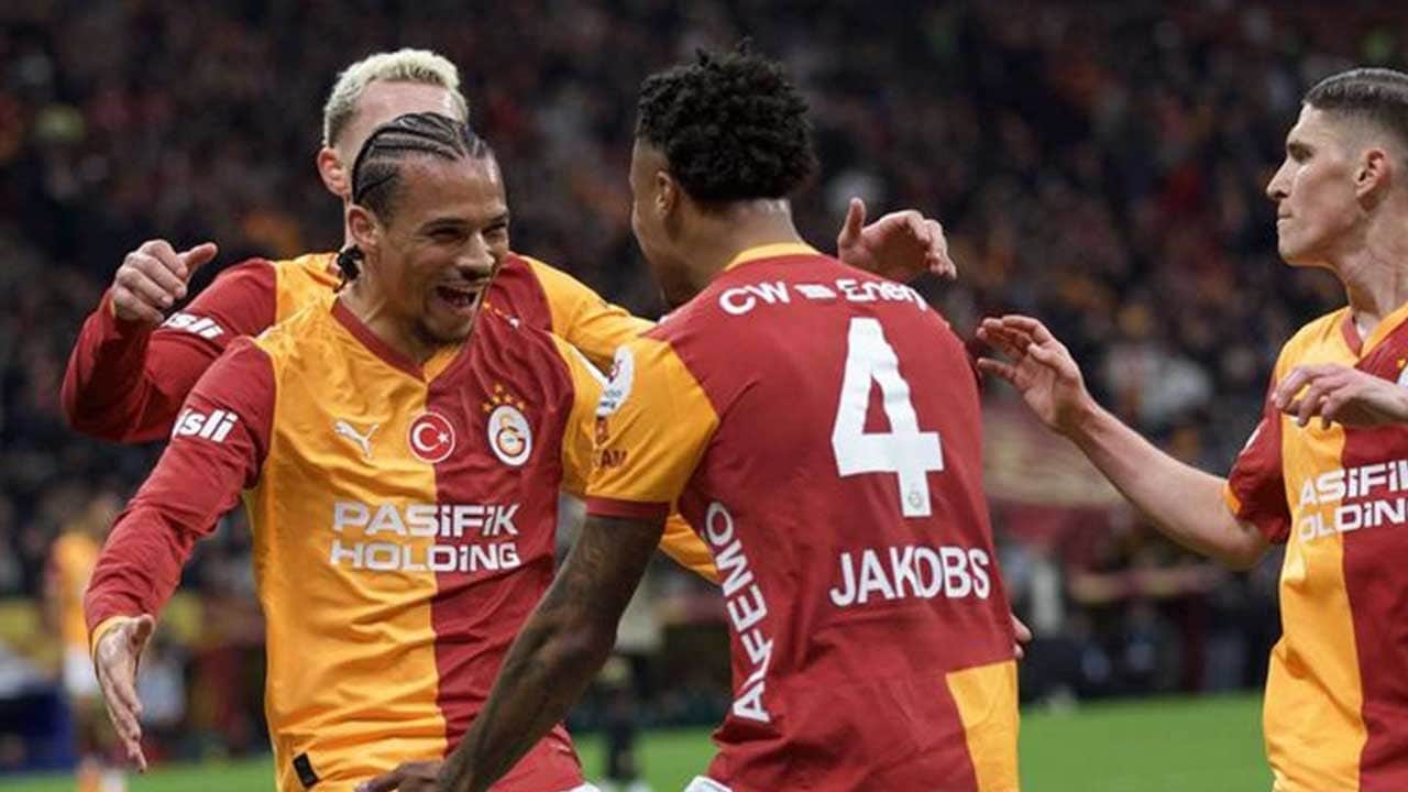Galatasaray’da flaş ayrılık kararı! Okan Buruk biletini kesti