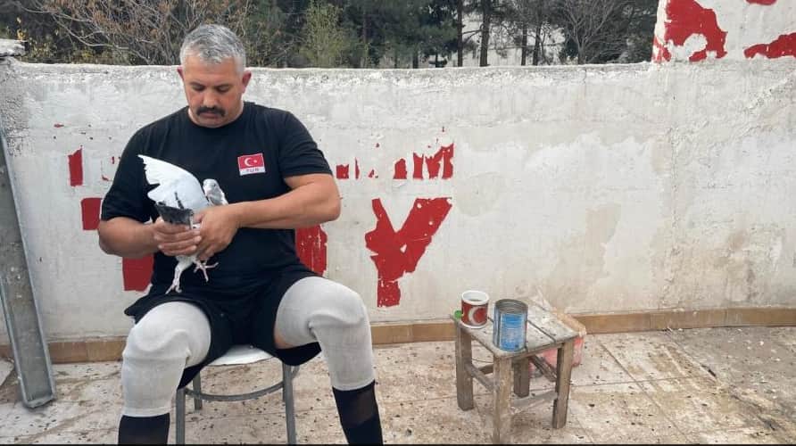 Gazi Mehmet Orçan’dan örnek azim hikayesi: Operasyonda iki ayağını kaybetti, güvercinler motivasyon kaynağı oldu